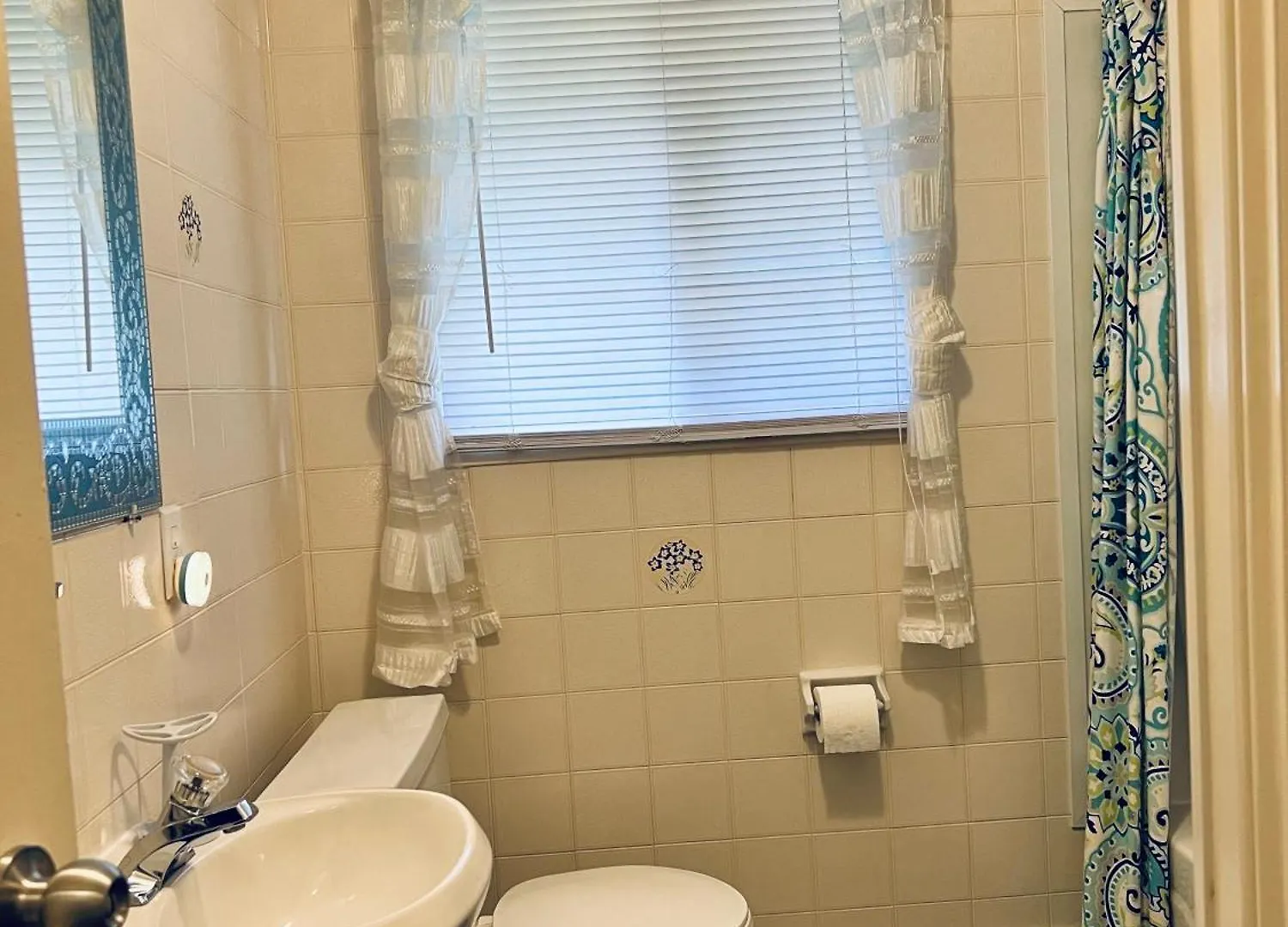 Cozy House B&B Niagara Falls Canada
