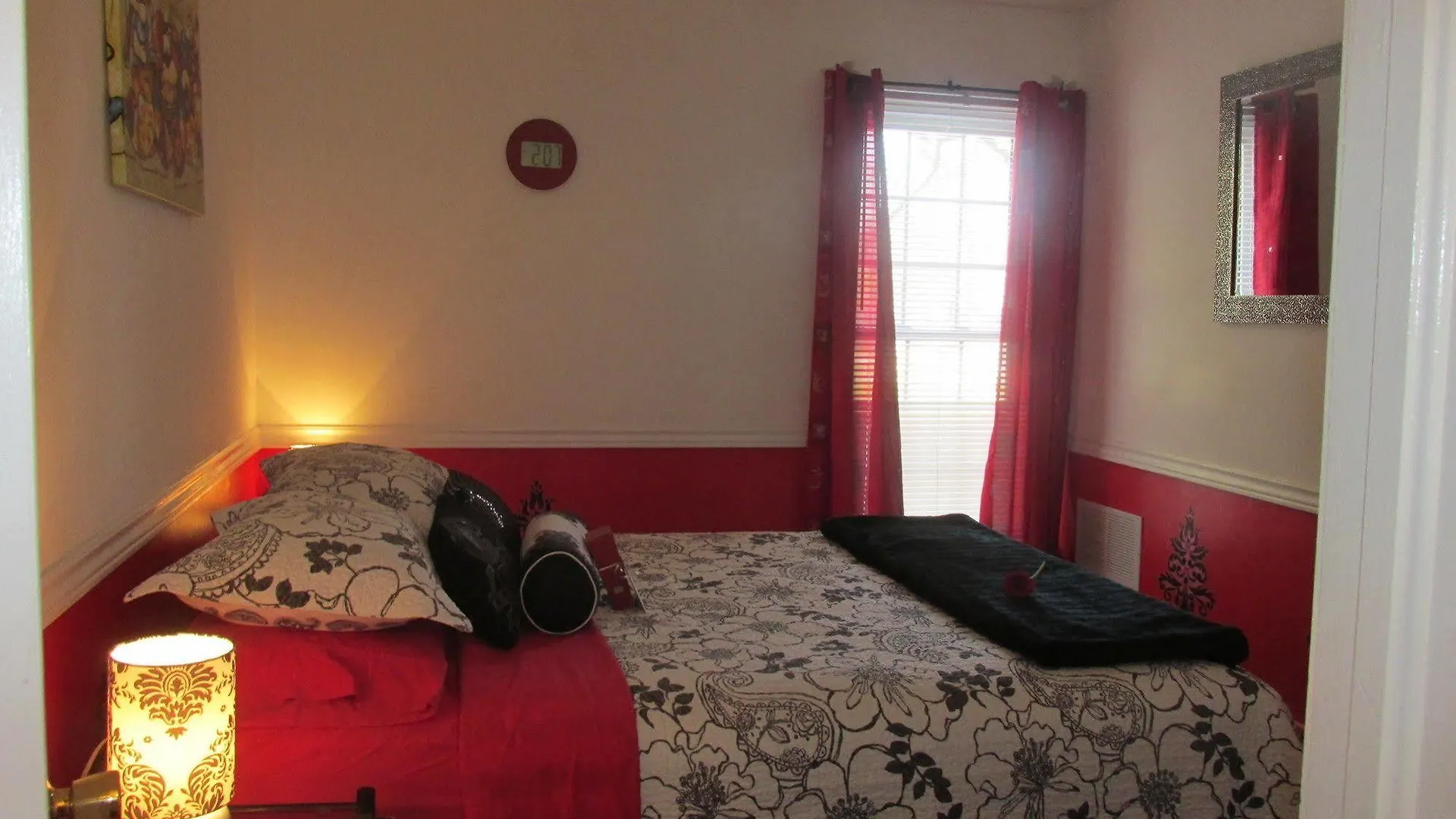 Cozy House B&B Niagara Falls 3*,