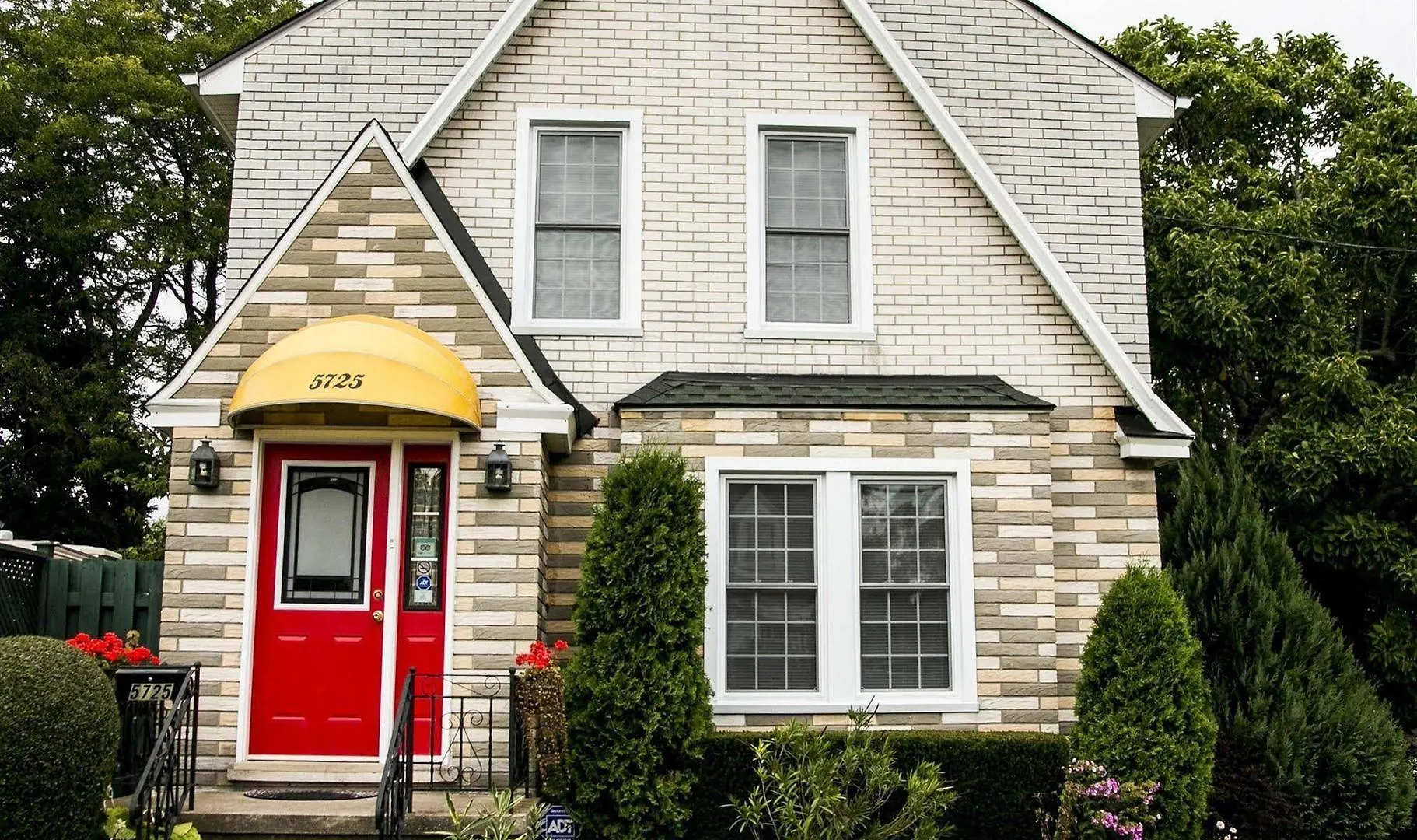 Cozy House B&B Niagara Falls