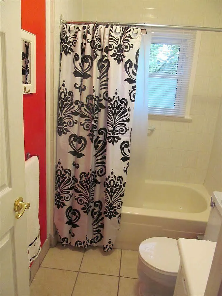*** Couette-café Cozy House B&B Niagara Falls Canada